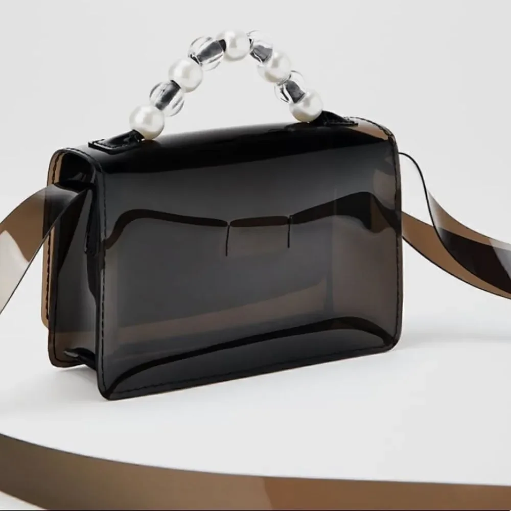 🎉Last deal 🎉Pearl trim vinyl mini crossbody bag